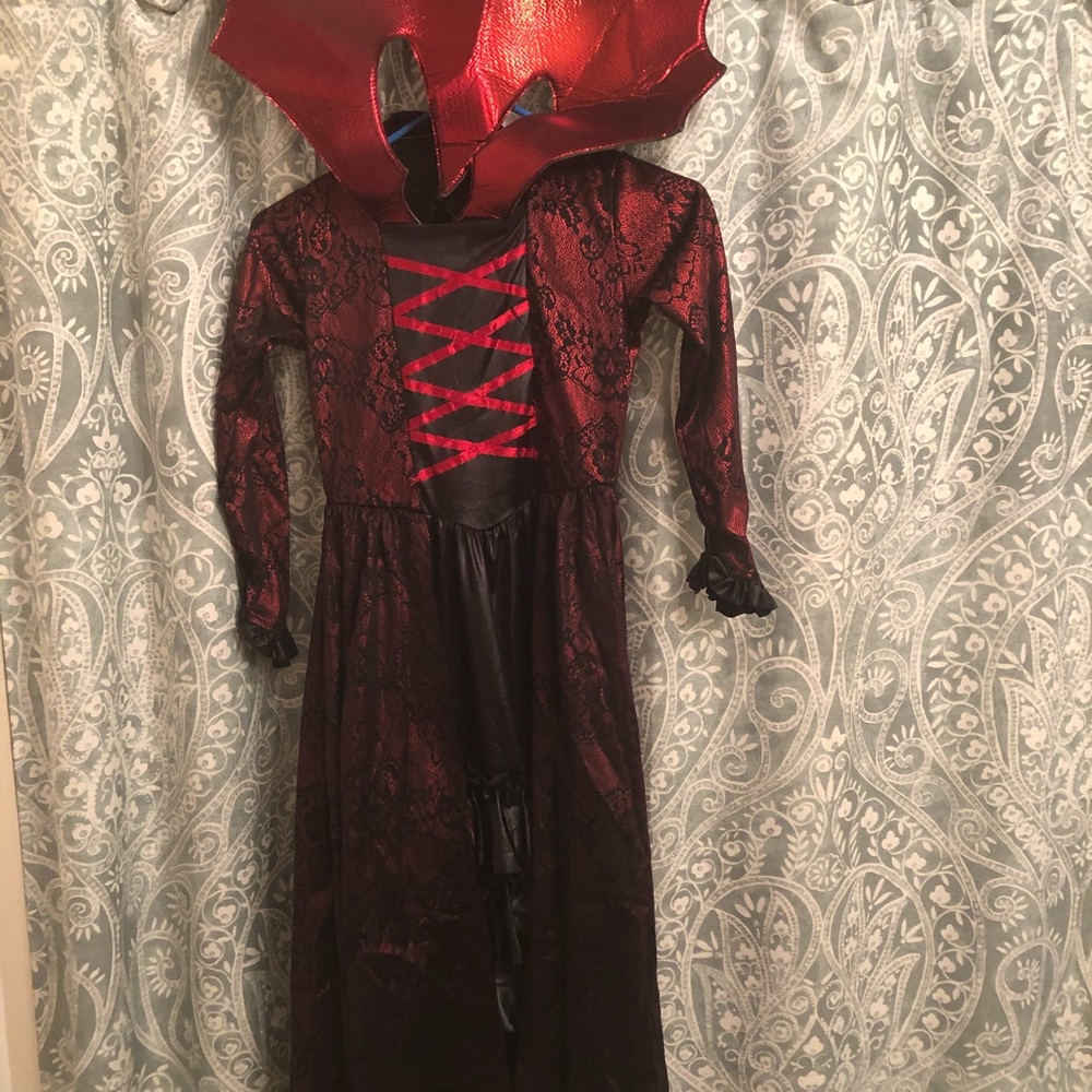 5/20🌻 Girls Victorian Vampire Halloween Costume